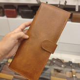 کیف دسته چک چرمی گاوی زبانه دار مدل C۶۵۱