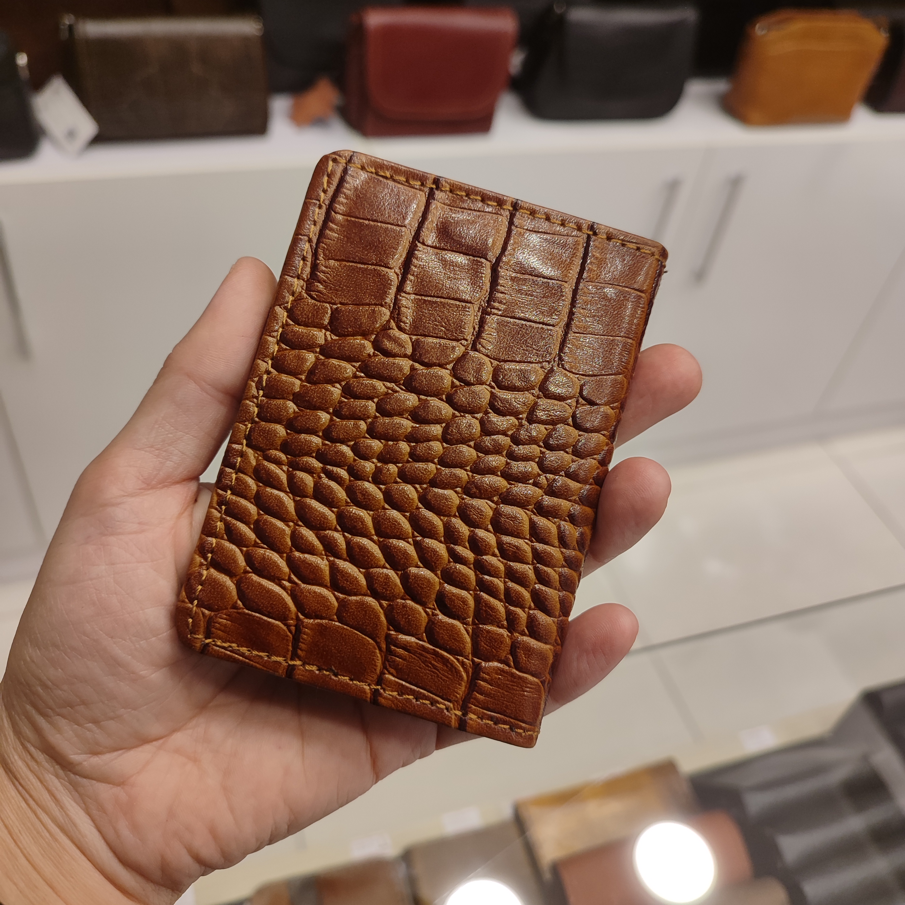 جاکارتی چرمی ورقه ای کروکو مدل C663