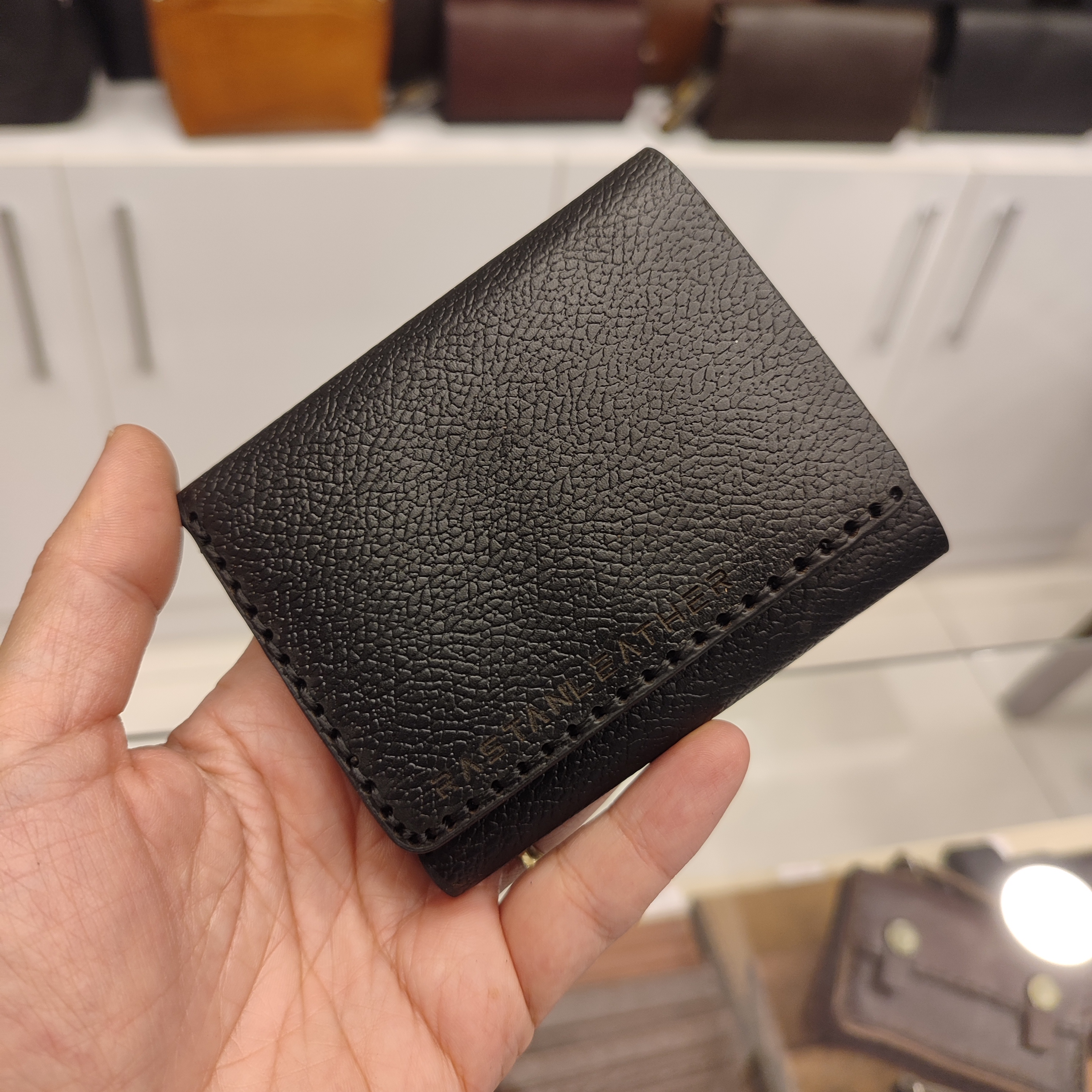 جاکارتی کیف پولی چرمی سه لتی دست دوز مدل C692
