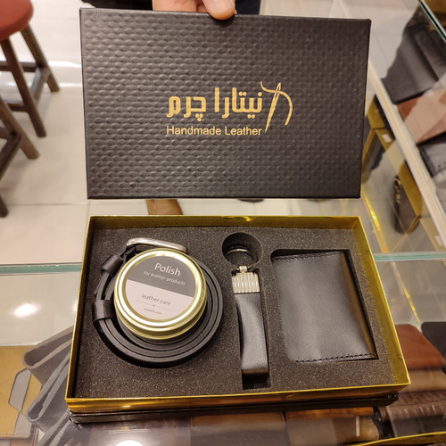 نیم ست چرمی مردانه مشکی اعلا با جعبه و واکس مدل C785