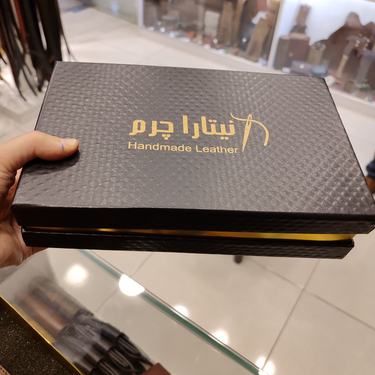 نیم ست چرمی مردانه مشکی اعلا با جعبه و واکس مدل C785